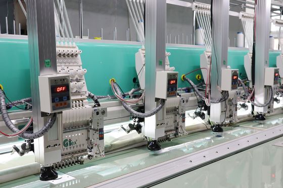 Automatyczna maszyna do wycięcia broderstwa komputerowego laserowego 15 głowic Maszyna do wycięcia kordowego
